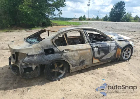 2013 BMW 328 Xi z USA, uszkodzony, nr VIN WBA3B3C50DF539489